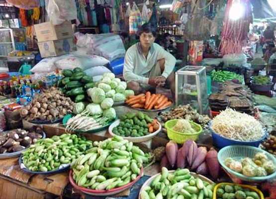 attraction-Shopping in Koh Kong 2.jpg